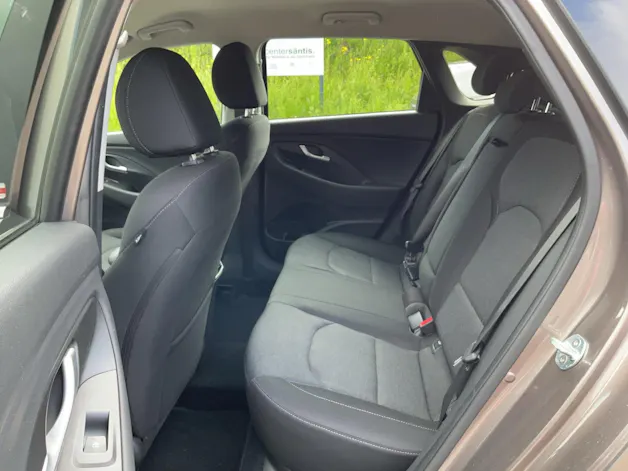Hyundai i30 1.5 T-GDi Amplia 48V MH DCT