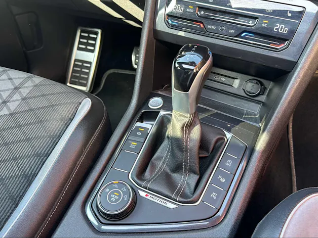 VW Tiguan Allspace 2.0TSI R-Line 4Motion DSG
