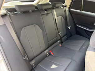 BMW 320d xDrive 48V Touring Steptronic