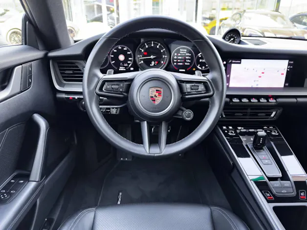 Porsche 911 Carrera