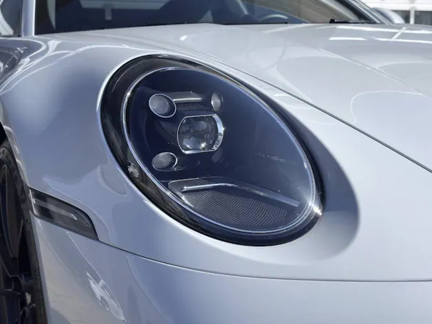 Porsche 911 Carrera