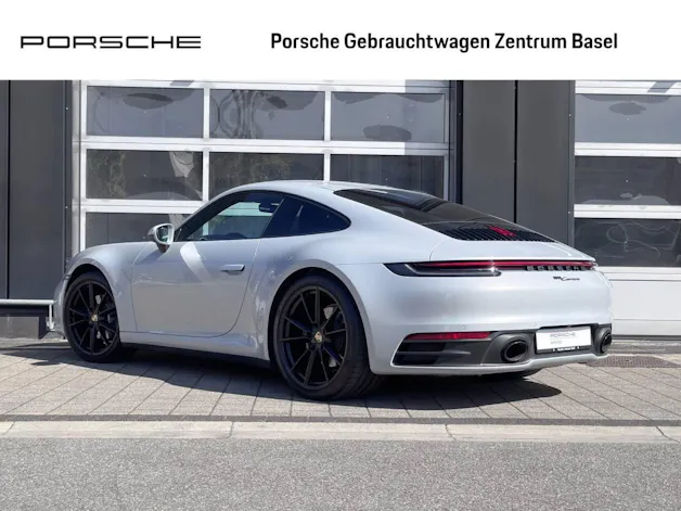 Porsche 911 Carrera