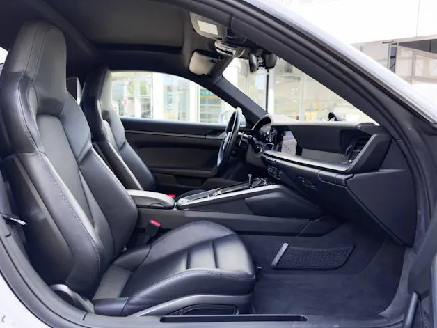 Porsche 911 Carrera