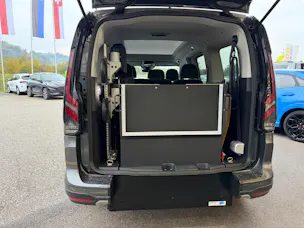 FORD Grand Tourneo Connect 1.5 PHEV Active Automat MIT HECKEINSTIEG