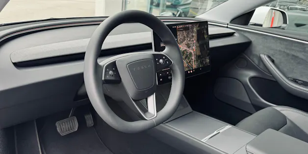 Tesla Model 3 Long Range Dual Motor AWD