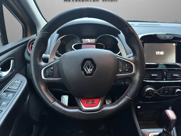 Renault Clio 1.6 T RS 200 EDC