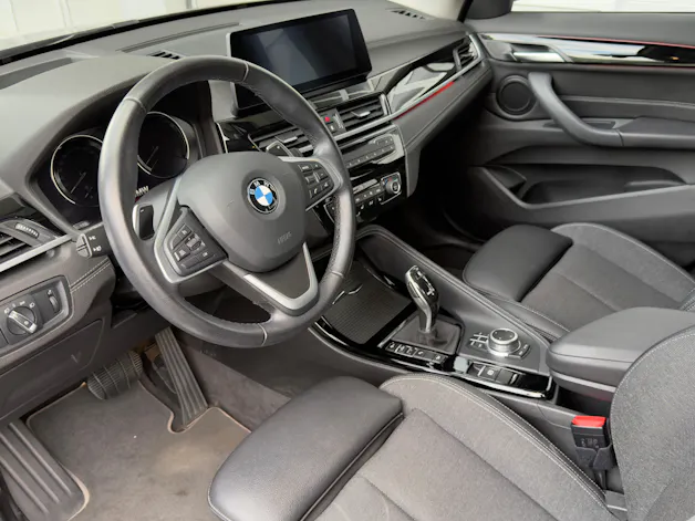 BMW X1 F48 25d xDrive SAG