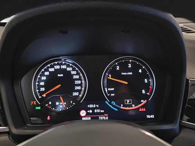 BMW X1 F48 25d xDrive SAG