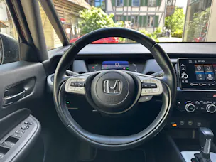 Honda Jazz 1.5i-MMD Executive E-CVT