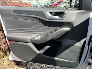 Ford Focus Kombi 1.0i EcoB 155 ST-Line