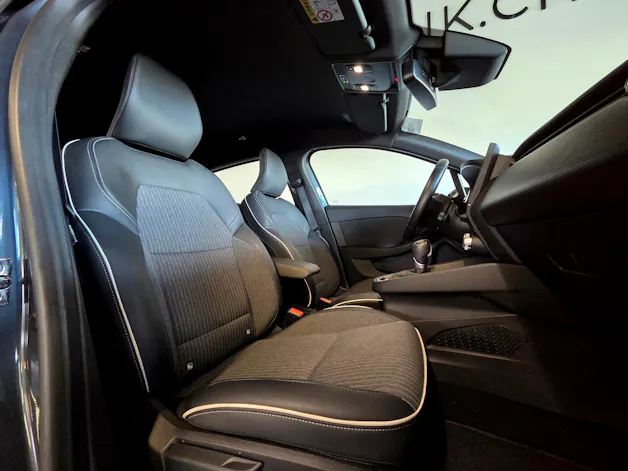Renault Clio 1.0 TCe Intens CVT