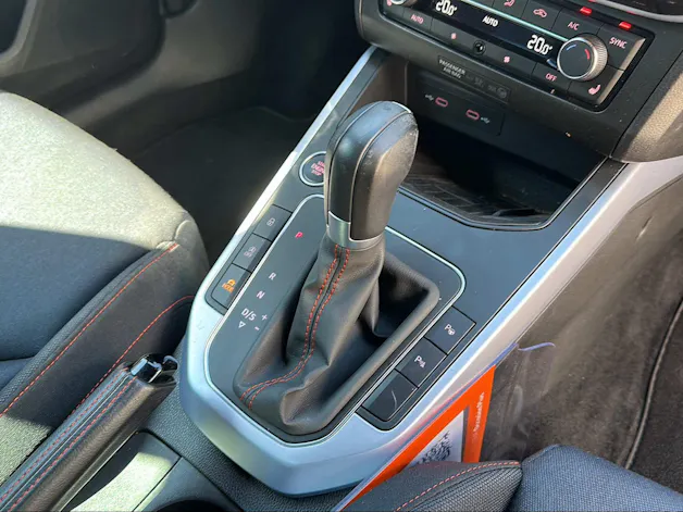 SEAT Arona 1.5 Eco TSI Hola FR DSG
