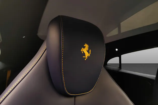 Ferrari Purosangue 6.5 V12