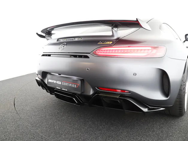 Mercedes-Benz AMG GT R