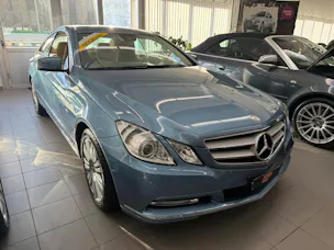 Mercedes-Benz E 350 CGI BlueEfficiency 7G-Tronic