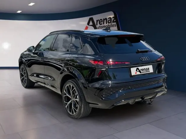 Audi Q3 SUV e-hybrid 200 kW S tronig