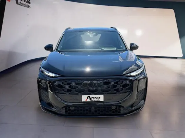 Audi Q3 SUV e-hybrid 200 kW S tronig