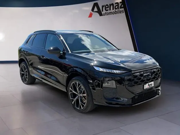 Audi Q3 SUV e-hybrid 200 kW S tronig