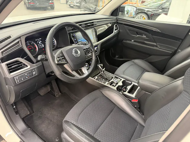 KGM -SsangYong Korando 1.6e Xdi Black Edition 4WD Automat