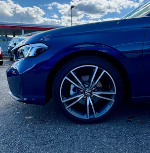 Honda Civic 2.0 i-MMD HEV Advance 1.9% Leasing Aktion unschlagbar mit 8 Jahren Garantie