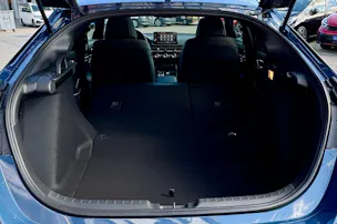 Honda Civic 2.0 i-MMD HEV Advance 1.9% Leasing Aktion unschlagbar mit 8 Jahren Garantie