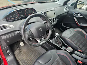 Peugeot 2008 1.2 PureTech 130 GT Line S/S