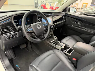 KGM -SsangYong Korando eMotion Titanium