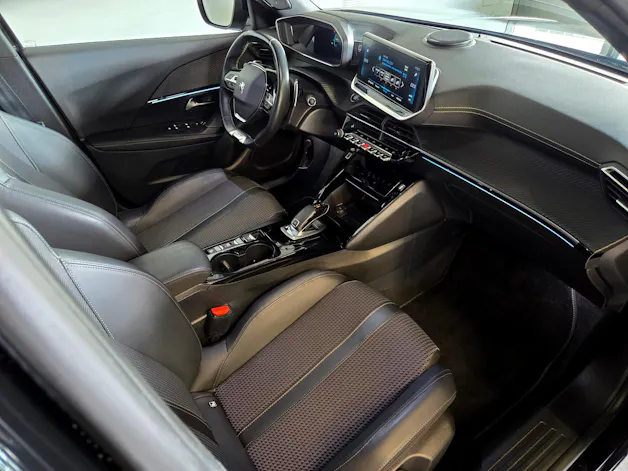 Peugeot 2008 1.2 PureTech 130 GT