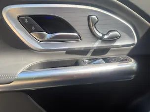 Mercedes-Benz GLB 350 4M EQ