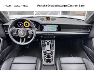 Porsche 911 Carrera 4 GTS