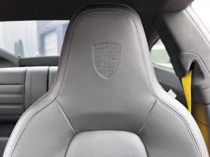 Porsche 911 Carrera 4 GTS