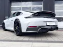Porsche 911 Carrera 4 GTS
