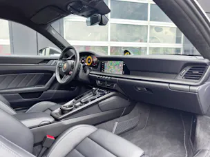 Porsche 911 Carrera 4 GTS