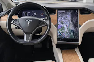 Tesla Model X 100 D