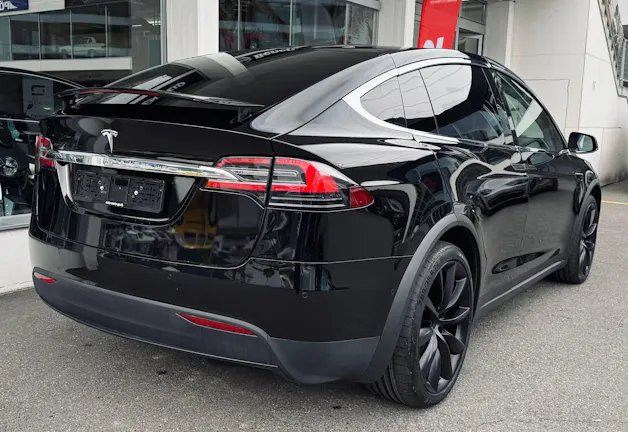 Tesla Model X 100 D