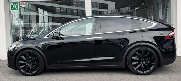 Tesla Model X 100 D