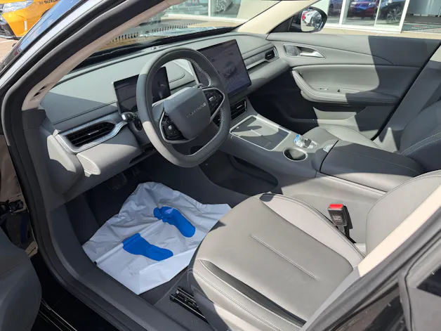 FORTHING 7 REEV 28 kWh