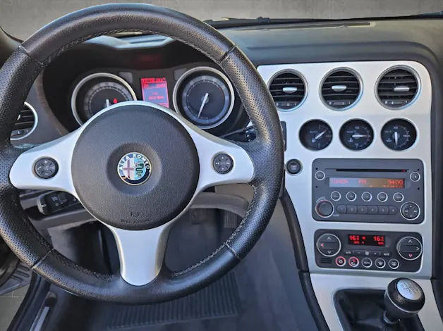 Alfa Romeo Spider 2.2 JTS