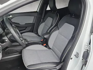 Renault Clio 1.6 E-Tech techno Full Hybrid 145PS