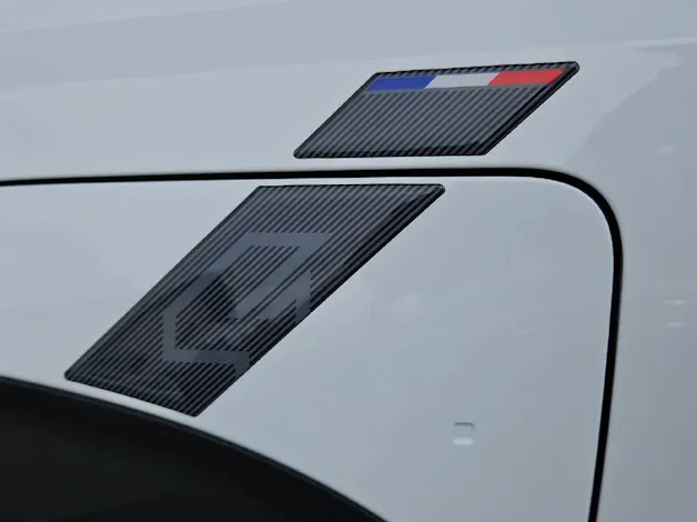 Renault 4 E-Tech Comfort Range techno
