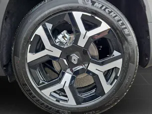 Renault 4 E-Tech Comfort Range techno