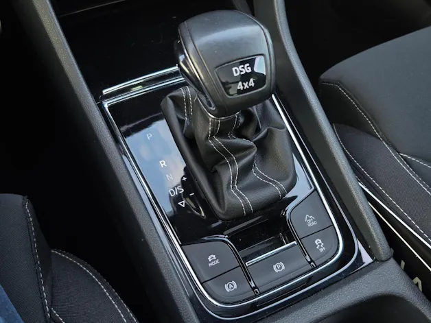 Škoda Karoq 2.0 TSI SportLine 4x4 DSG