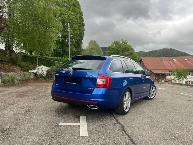 Škoda Octavia Combi 2.0 TDI RS 4x4 DSG