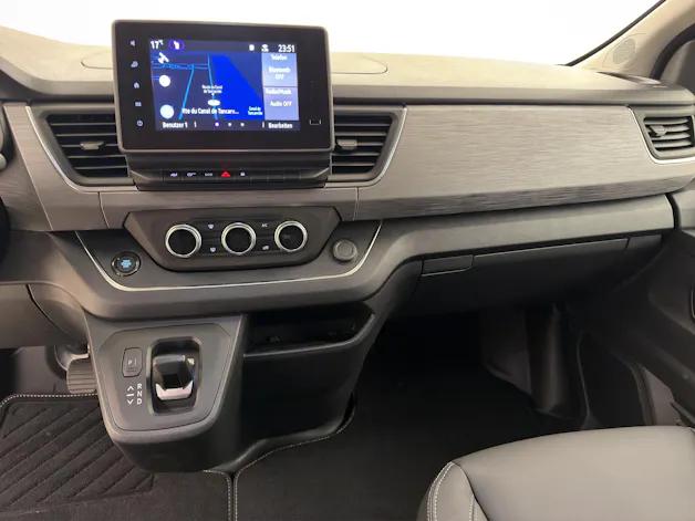 Renault Trafic Spaceclass 2.0 dCi Blue