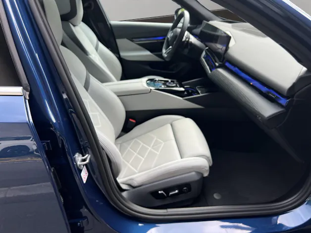 BMW 550e xDrive M Sport Steptronic