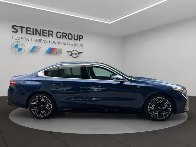 BMW 550e xDrive M Sport Steptronic