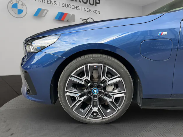 BMW 550e xDrive M Sport Steptronic
