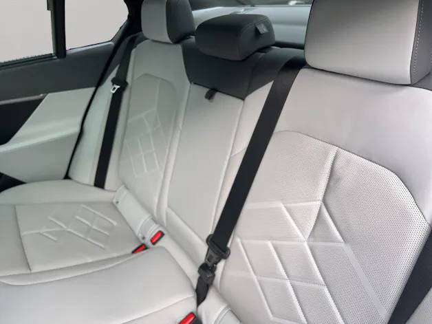 BMW 550e xDrive M Sport Steptronic