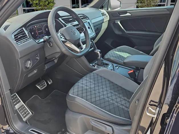 VW Tiguan 2.0 TDI SCR R-Line 4Motion DSG