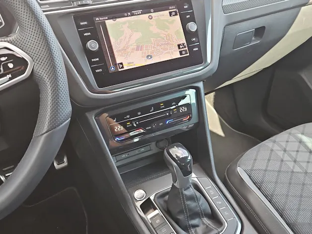VW Tiguan 2.0 TDI SCR R-Line 4Motion DSG